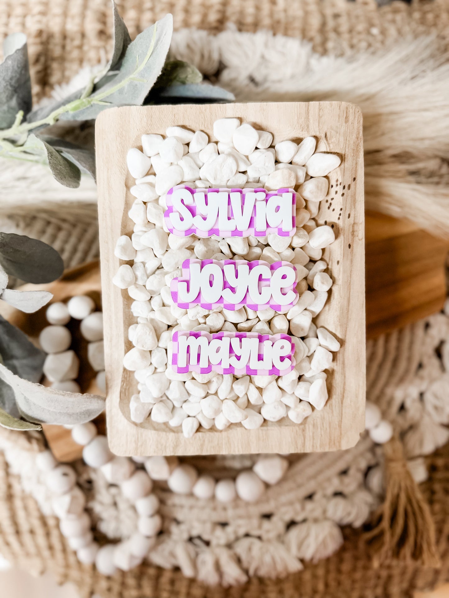 PUPRLE CHECK NAME CLIP