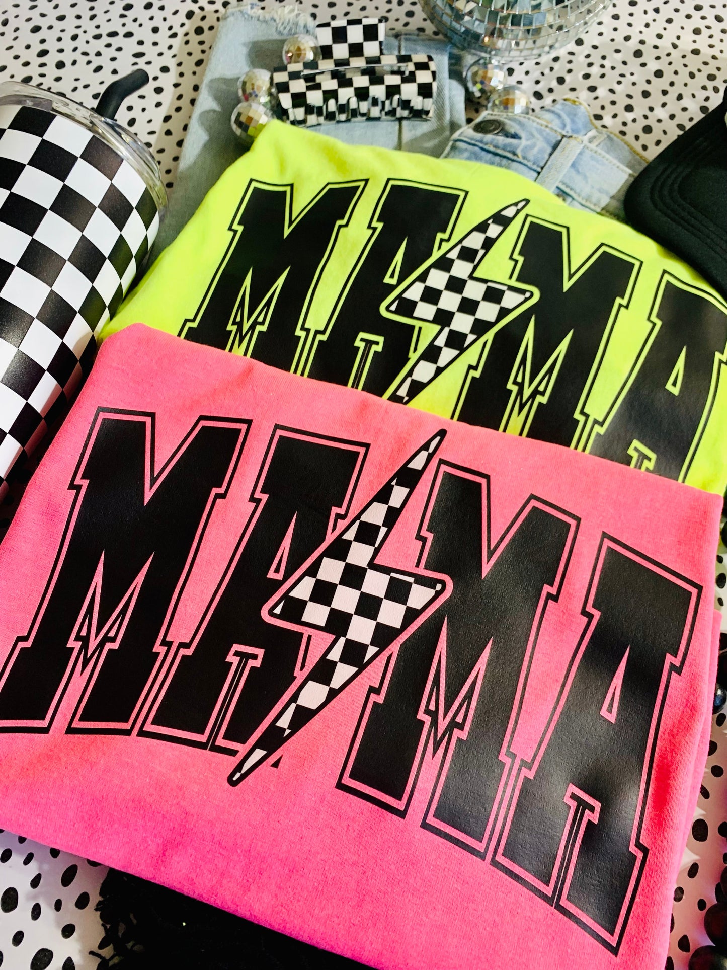 Mama neon tee