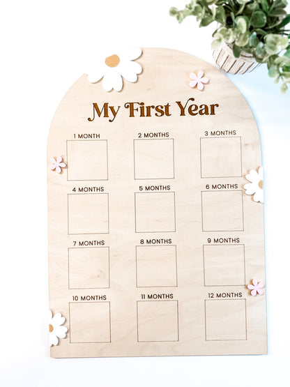 MY FIRST YEAR | DAISIES