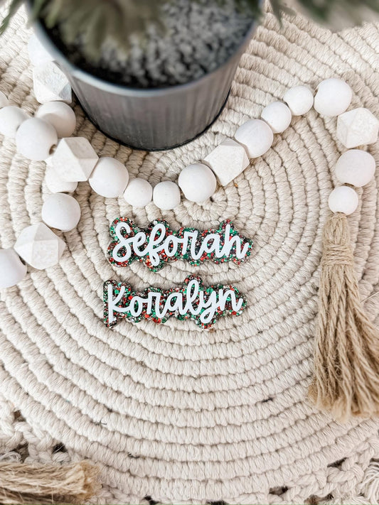 CHRISTMAS CONFETTI CLIP