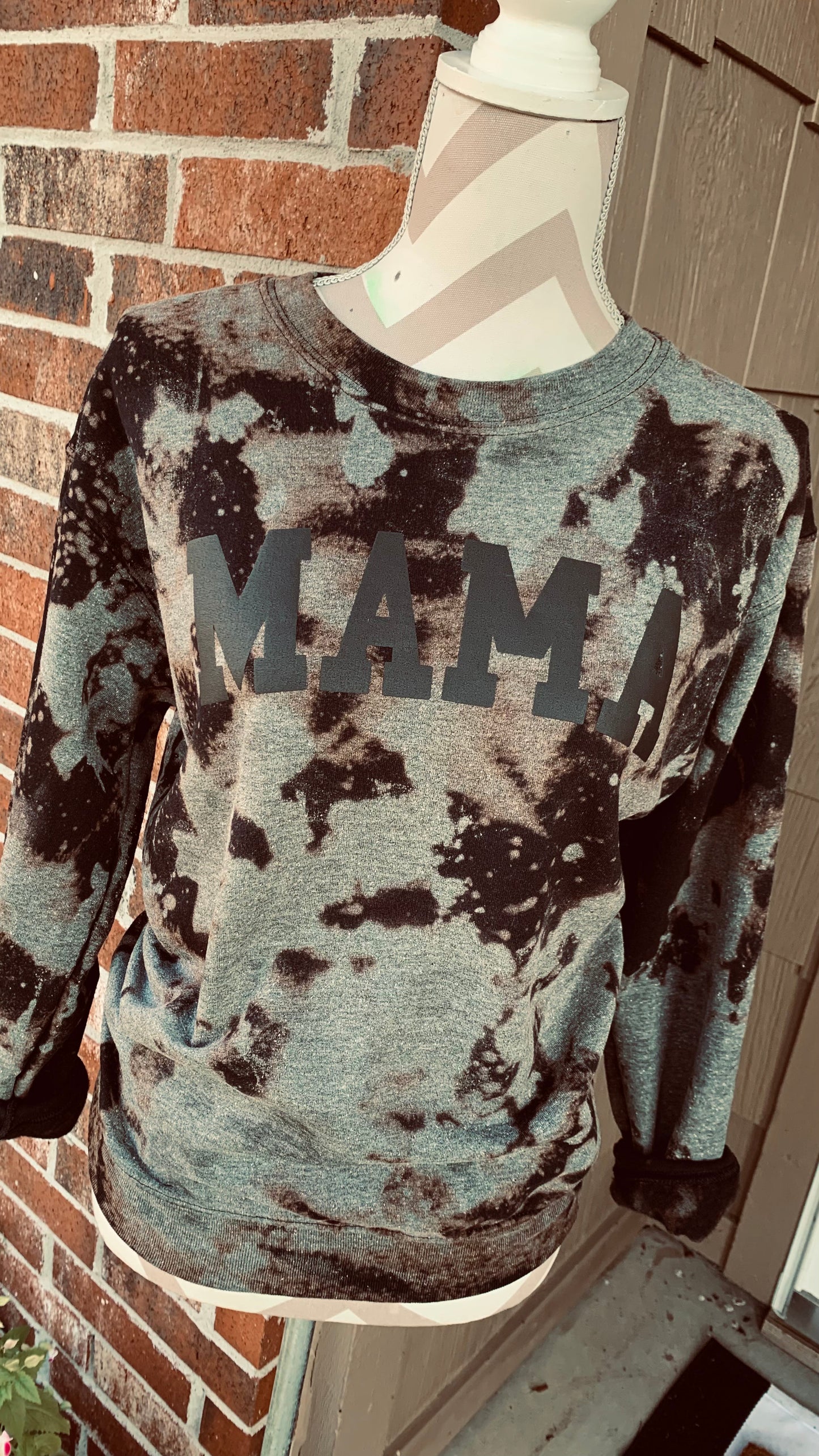 Mama Grunge distressed crewneck